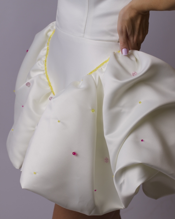 Почему следует искать платье под невесту, а