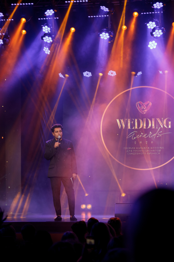 Ведущие Адис Маммо