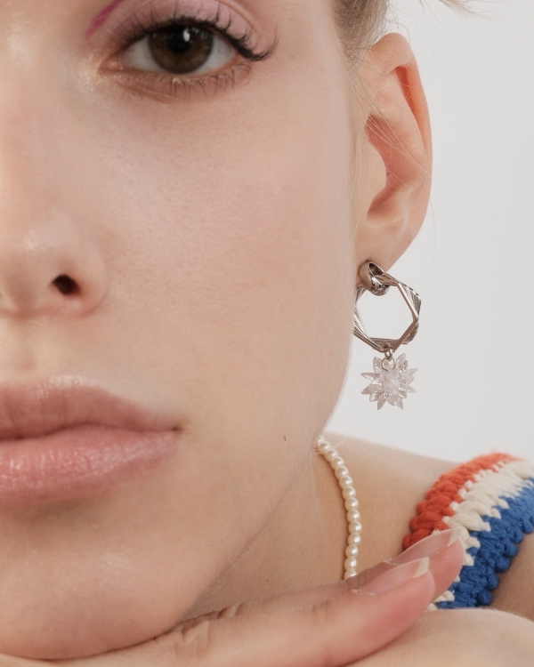 10 цветочных украшений для весенне-летней свадьбы