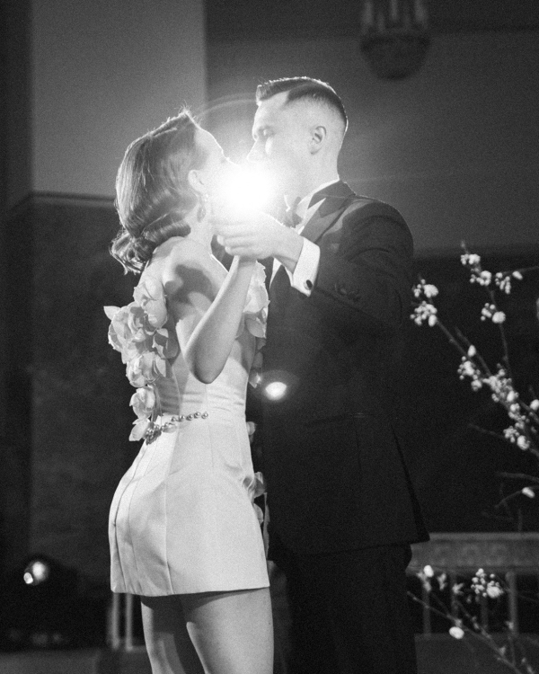 Годовщина свадьбы, положившая начало новой семейной жизни