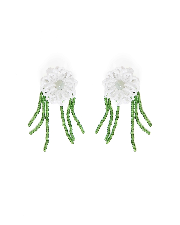 10 цветочных украшений для весенне-летней свадьбы