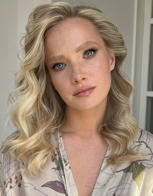 Стилисты Анастасия Лисицына