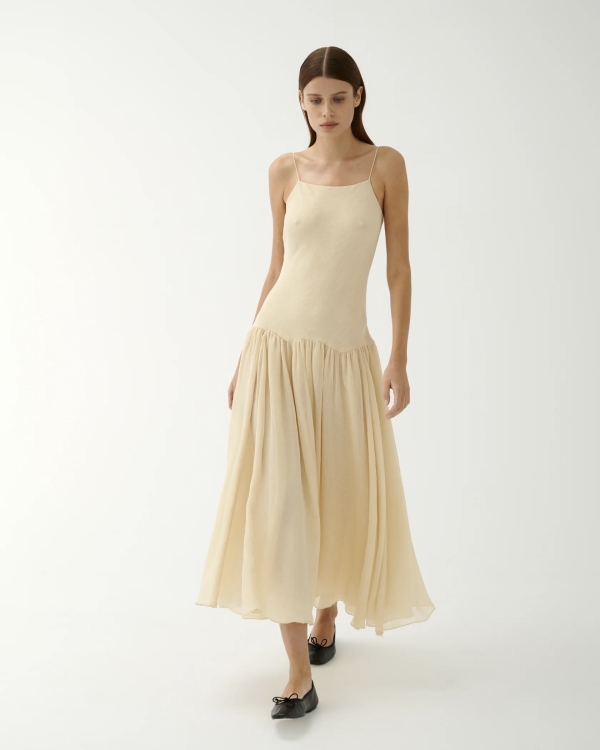 16 нюдовых платьев для образов подружек невесты