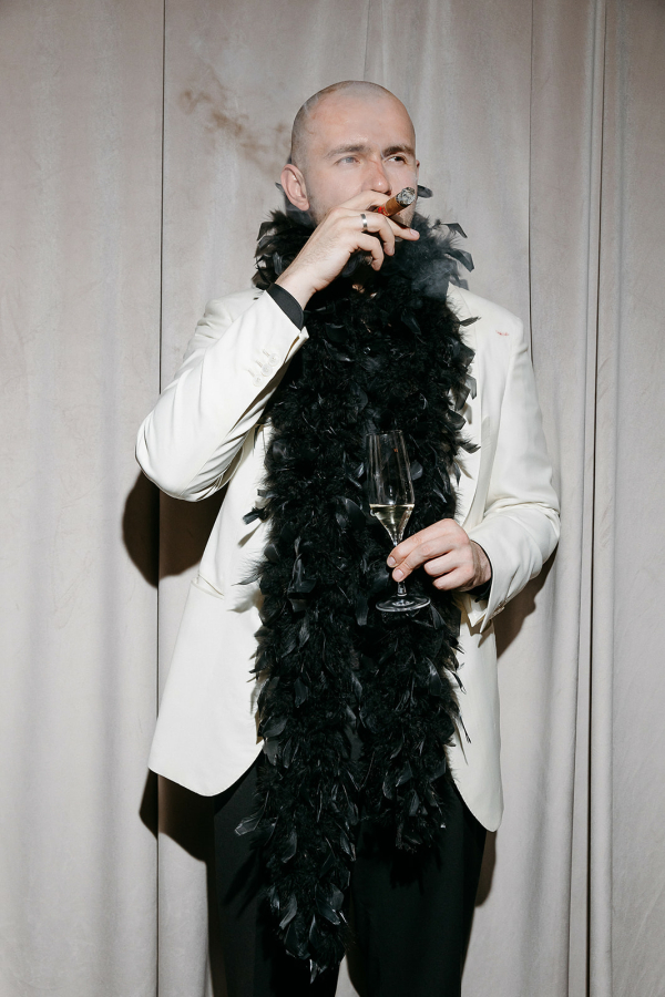 Черно-белая свадьба в модном пространстве Yauza Place