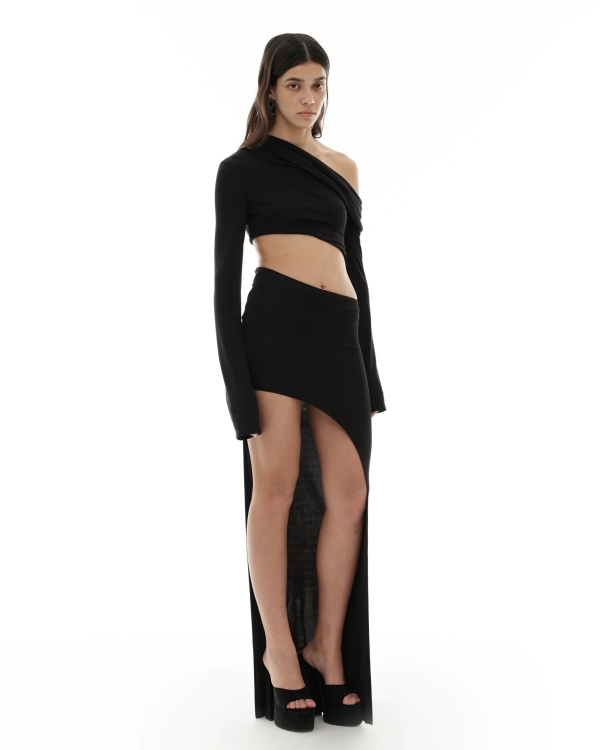 16 черных платьев для образов подружек невесты