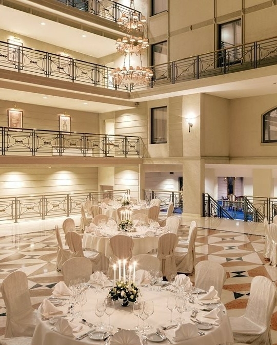 Лучшие площадки для свадьбы в Санкт-Петербурге