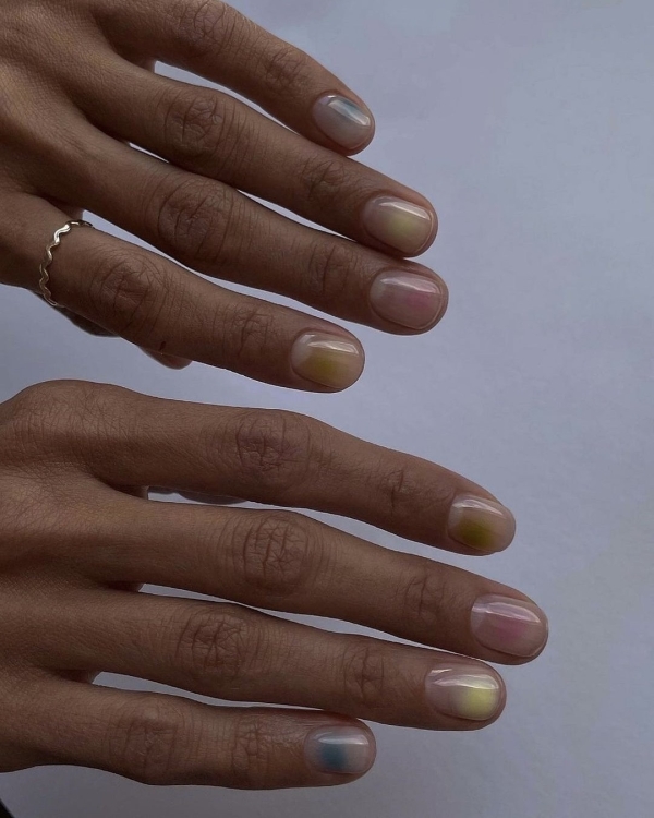 Главные тренды летнего маникюра 2023