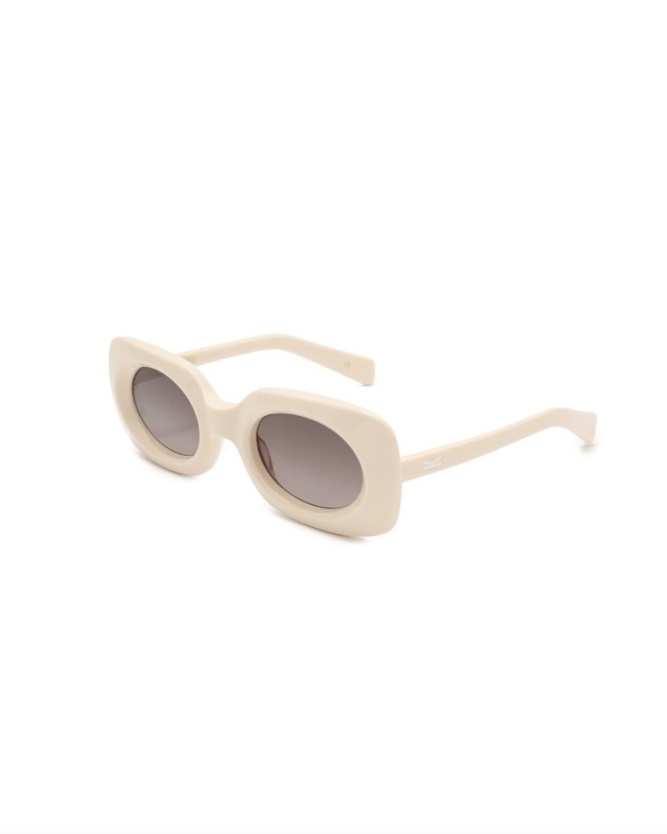 Какие солнцезащитные очки выбрать невесте?