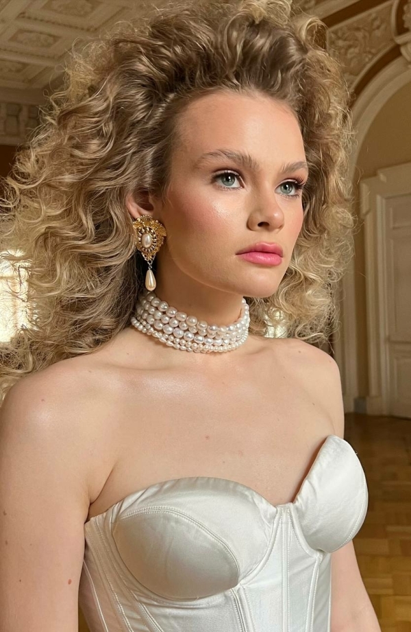 Стилисты Анастасия Лисицына