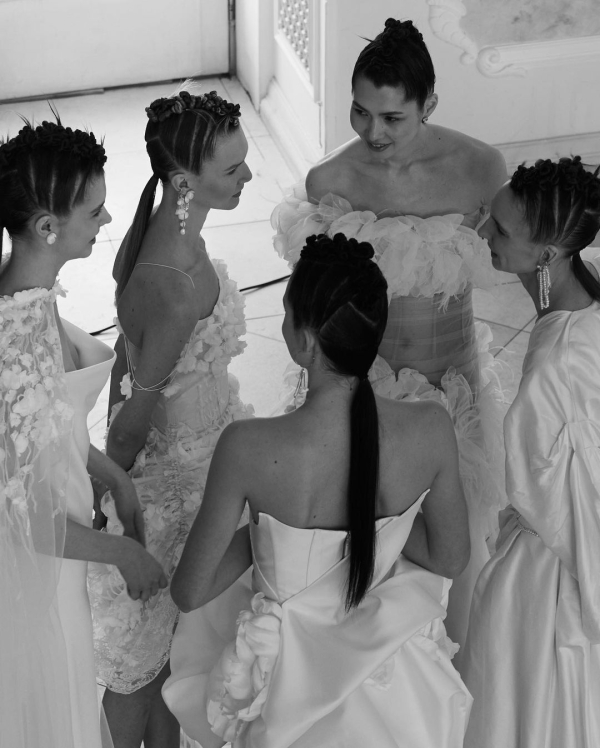 В какие салоны Москвы идти за укладками