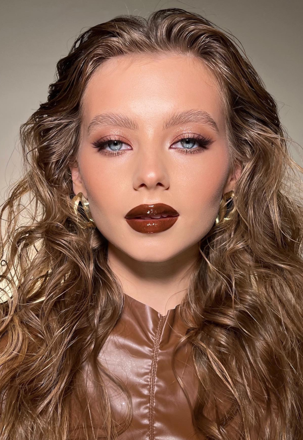 Стилисты Анастасия Лисицына