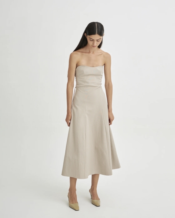 16 нюдовых платьев для образов подружек невесты