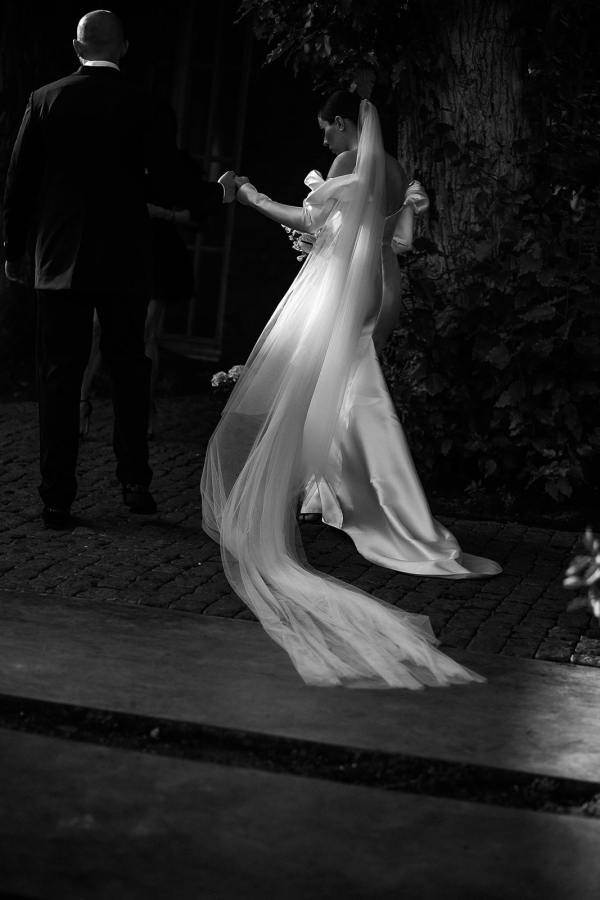 Черно-белая свадьба в модном пространстве Yauza Place