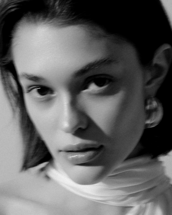 Стилисты Варя Корчагина