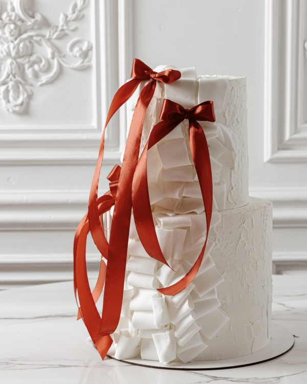 Где заказать дизайнерский свадебный торт в Москве?