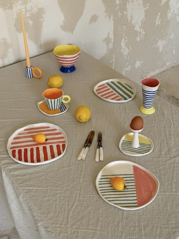 Красивая посуда — всегда хорошая идея для подарка