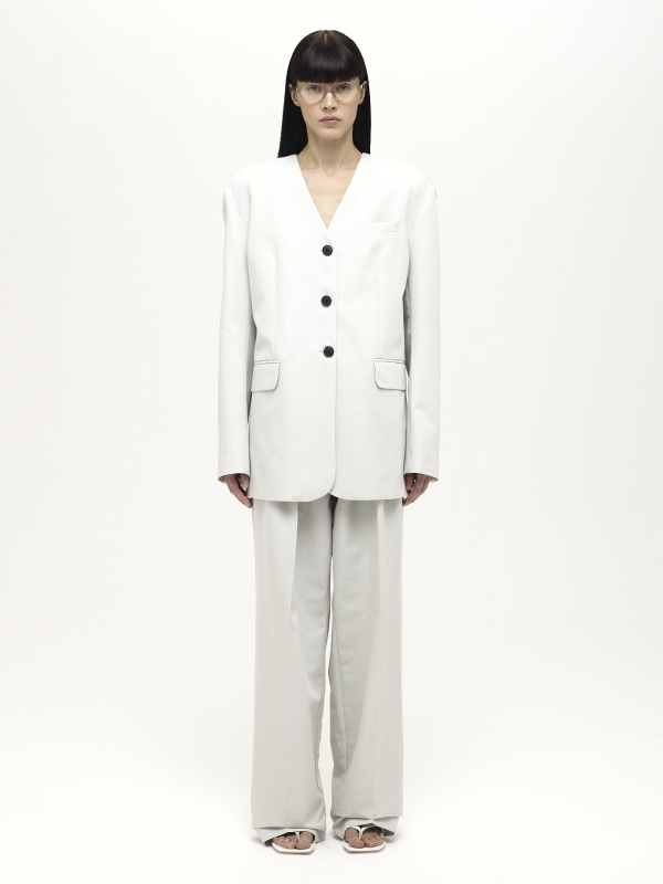 Не только платья: альтернативные свадебные образы для