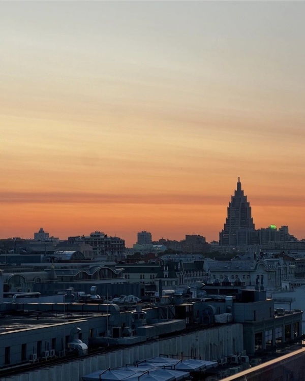 Будь на высоте: бары на открытых крышах