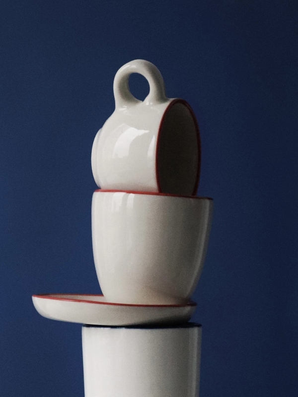 Красивая посуда — всегда хорошая идея для подарка