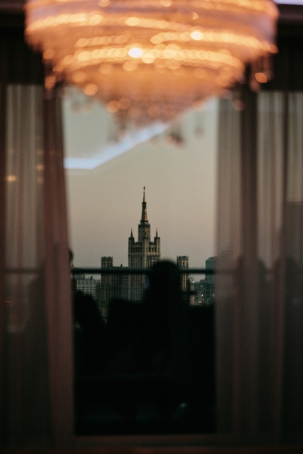 Медитации, ароматерапия и диджей-сет на закате: как