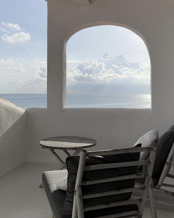 Скучно не будет: подборка отпускной литературы на