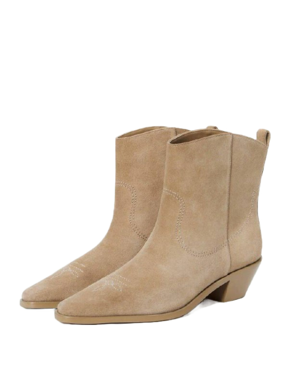 Казаки — главная обувь американских невест. Где