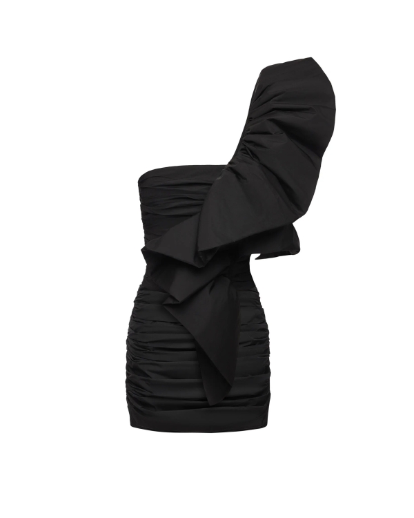 Dress code: total black. Собираем образы для