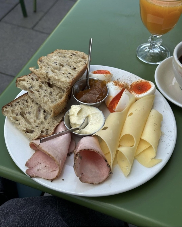 Пасхальный маркет в «Рихтере», французский джаз в