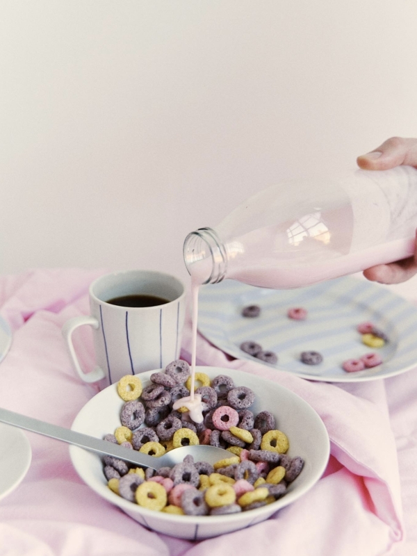 Красивая посуда — всегда хорошая идея для подарка