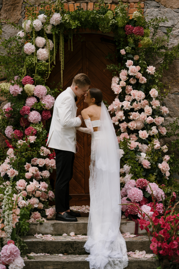 Интервью с невестой: о предложении у вулкана