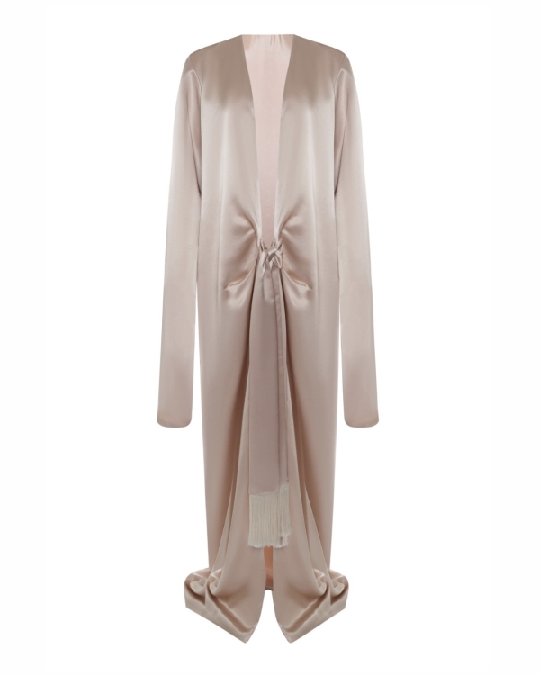 Замуж, как Бриджертоны. 30 предметов гардероба для