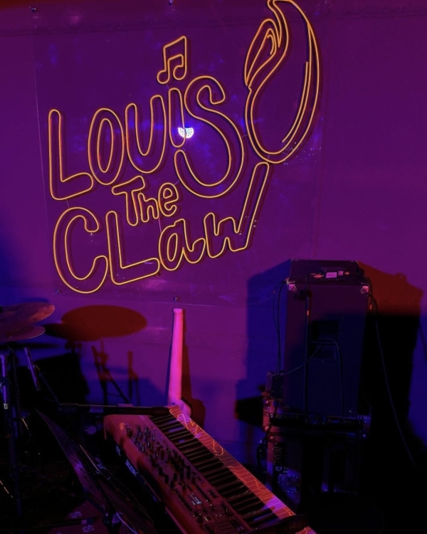 Пасхальный маркет в «Рихтере», французский джаз в