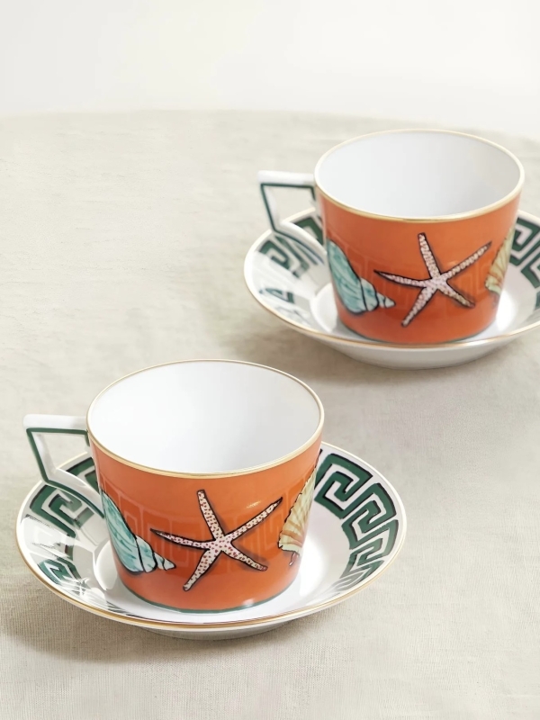 Красивая посуда — всегда хорошая идея для подарка