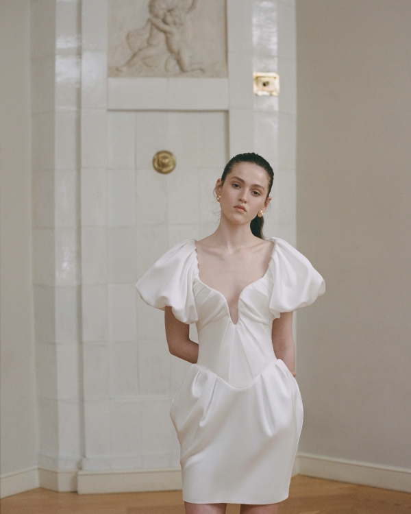 Ностальгия и вдохновение винтажом: 10 идеальных образов