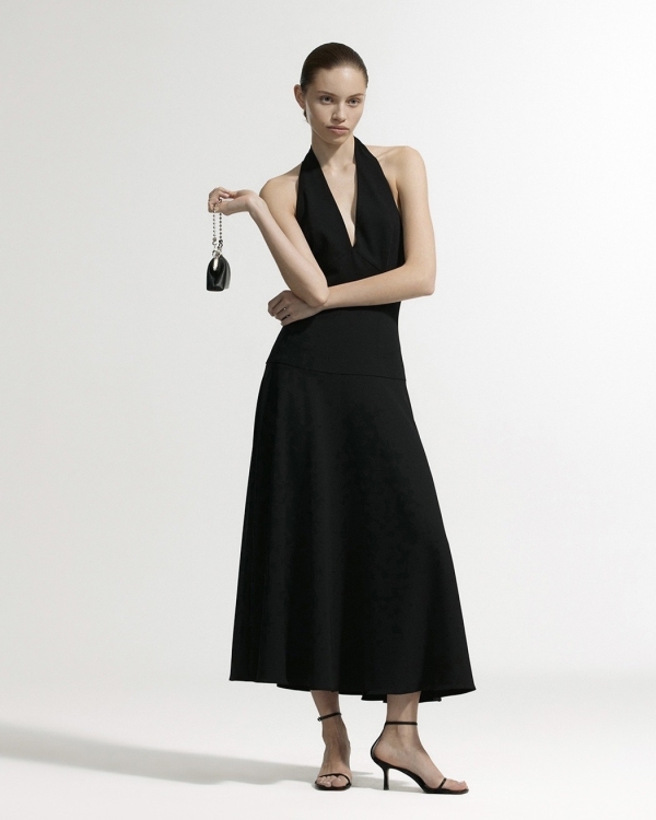 Dress code: total black. Собираем образы для