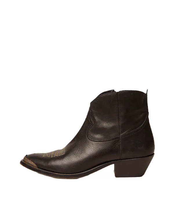 Казаки — главная обувь американских невест. Где