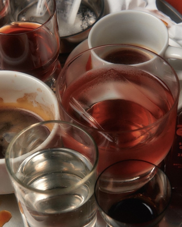 Как избавиться от пятен на белом?