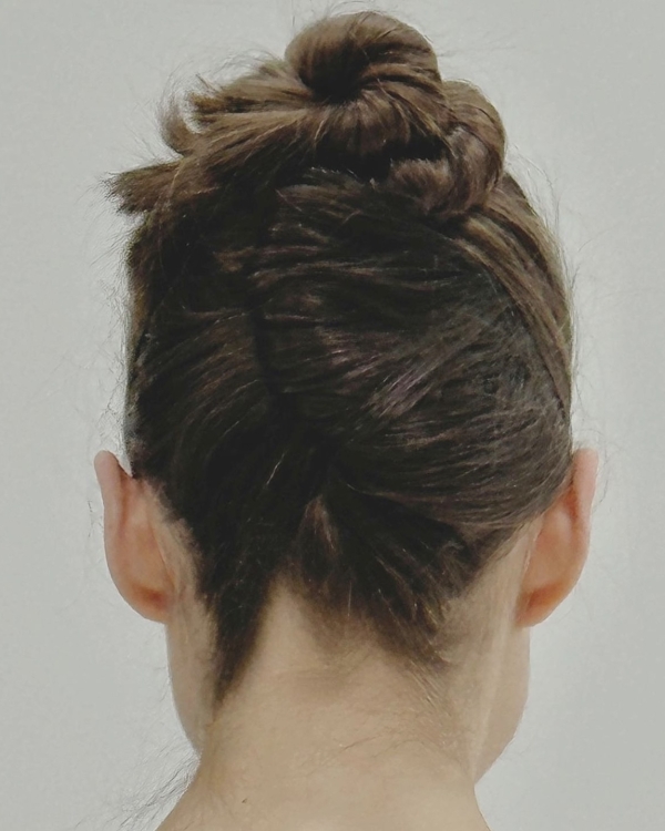 Трендовые собранные прически для невест 2024