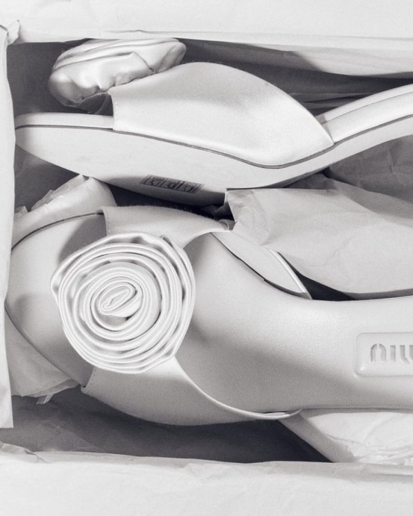 Не носите платья с беговыми кроссовками: 20