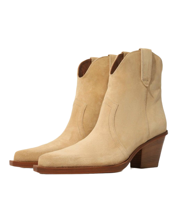 Казаки — главная обувь американских невест. Где