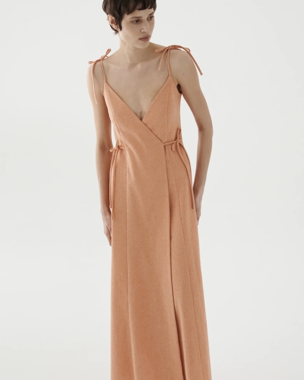 Еще больше нежности! Собираем образы для гостей