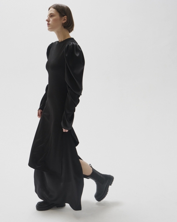 Dress code: total black. Собираем образы для