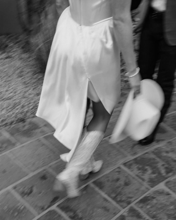 Казаки — главная обувь американских невест. Где