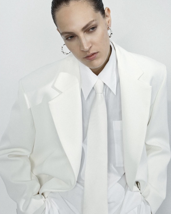 Гости свадьбы в белом — моветон? Разбираемся