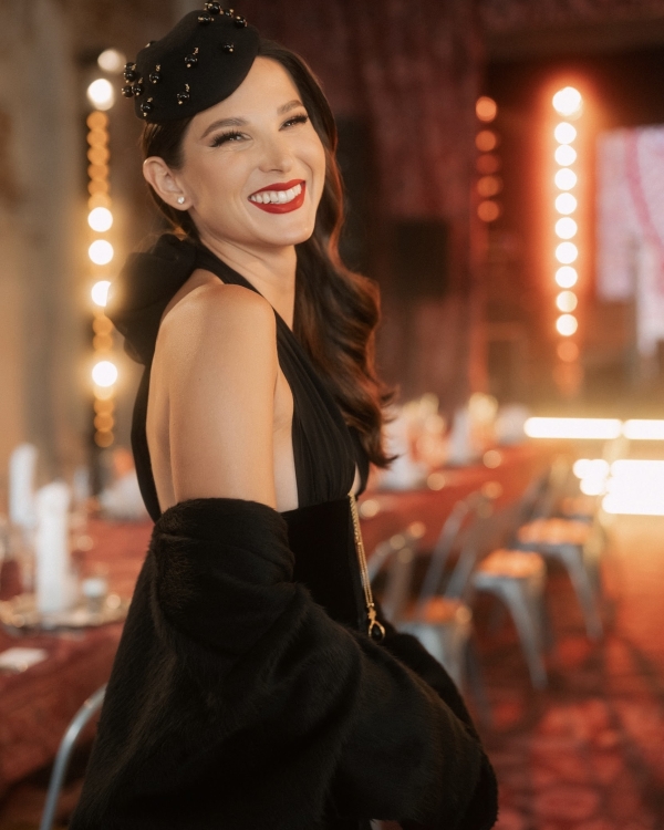 Атмосфера русского бомонда XX века на дне