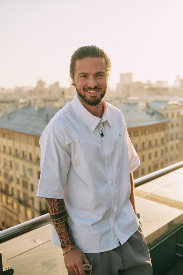 Медитации, ароматерапия и диджей-сет на закате: как