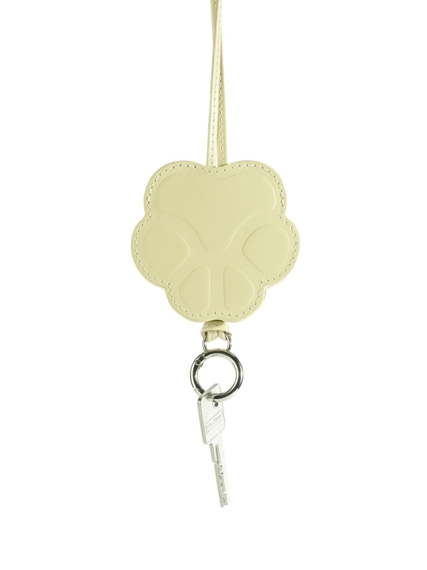 Еще одна из рода Олсен. Все, что