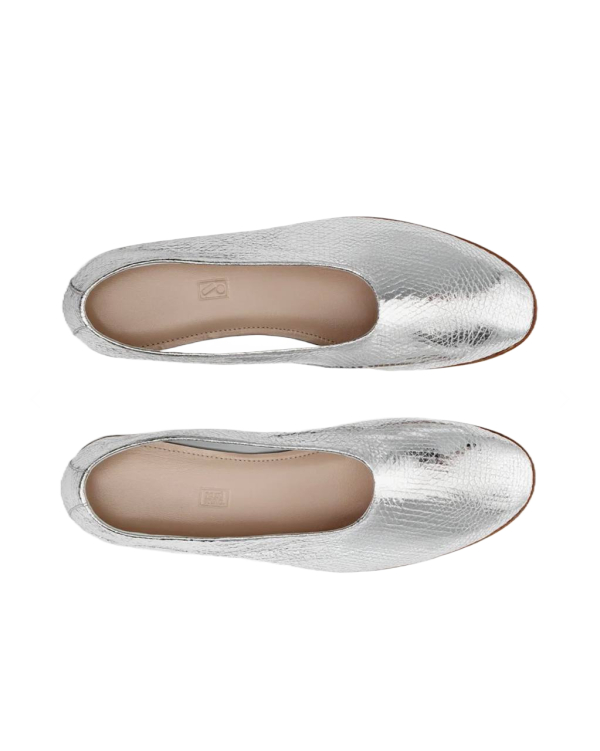 Что подарить невесте в день свадьбы?