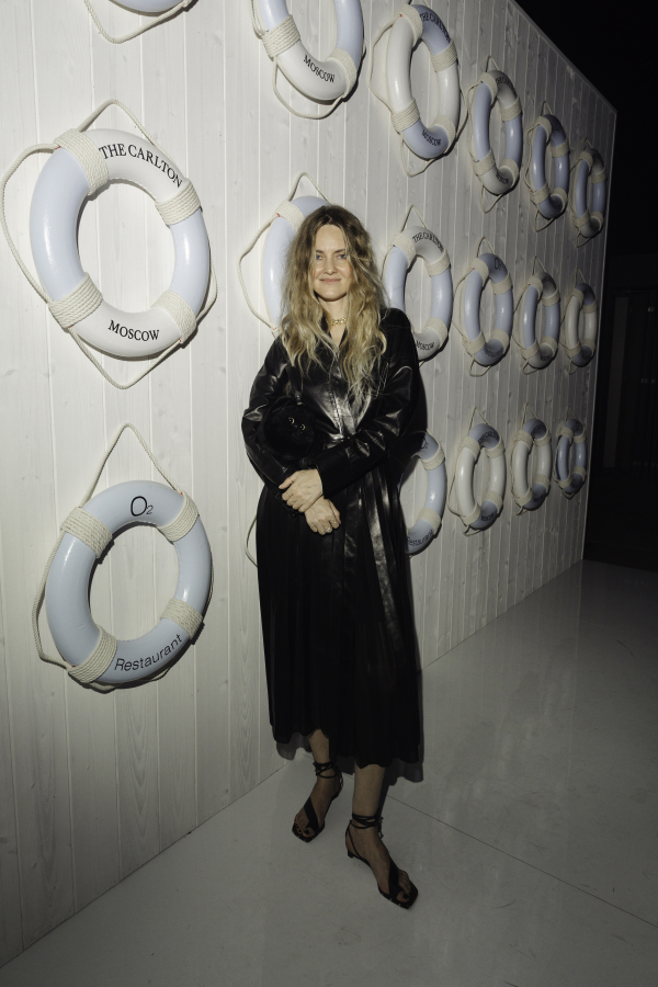 Все наверх! Ресторан O2 в The Carlton