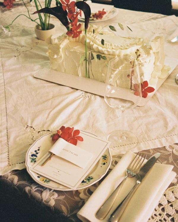 Надо ли звать нового бойфренда подруги или